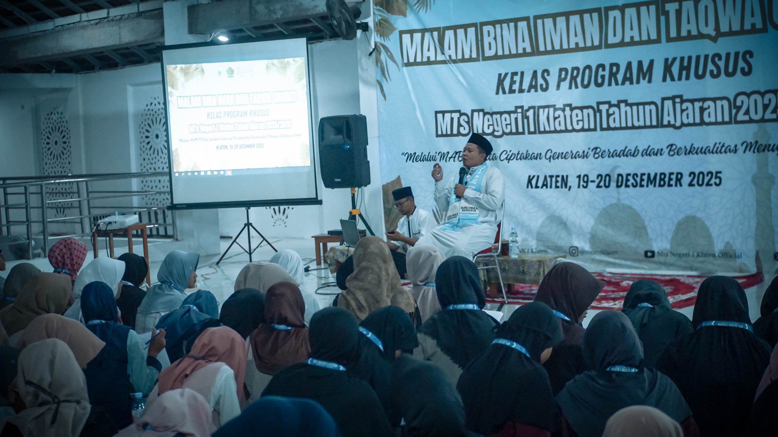 Kegiatan Mabit (Malam Bina Iman dan Takwa) Kelas Program Khusus MTs Negeri 1 Klaten